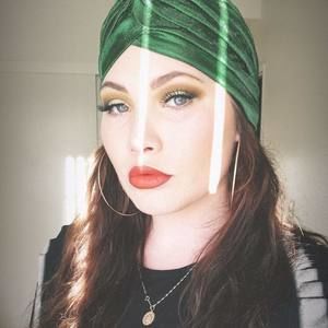 Meet your Posher, Summer